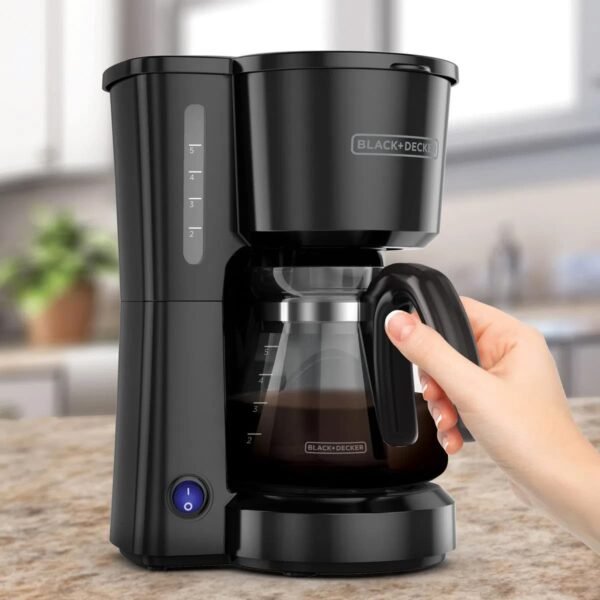 Cafetera de 5 Tazas CM0701B 4 Cafetera Black & Decker CM0701B